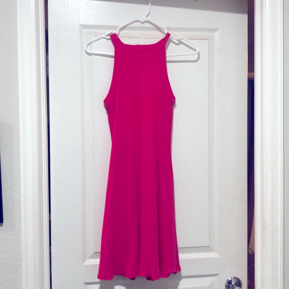 Cute pink summer dress!